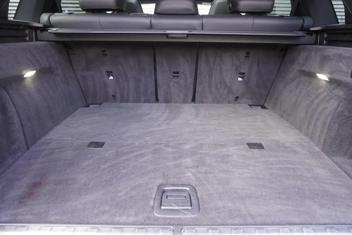 xDrive45e M Sportpakket | High Executive | 22 inch LM BMW Individual V-spaak | Glazen panoramadak | Driving Assistant Professional | Harman Kardon Surround Sound Systeem