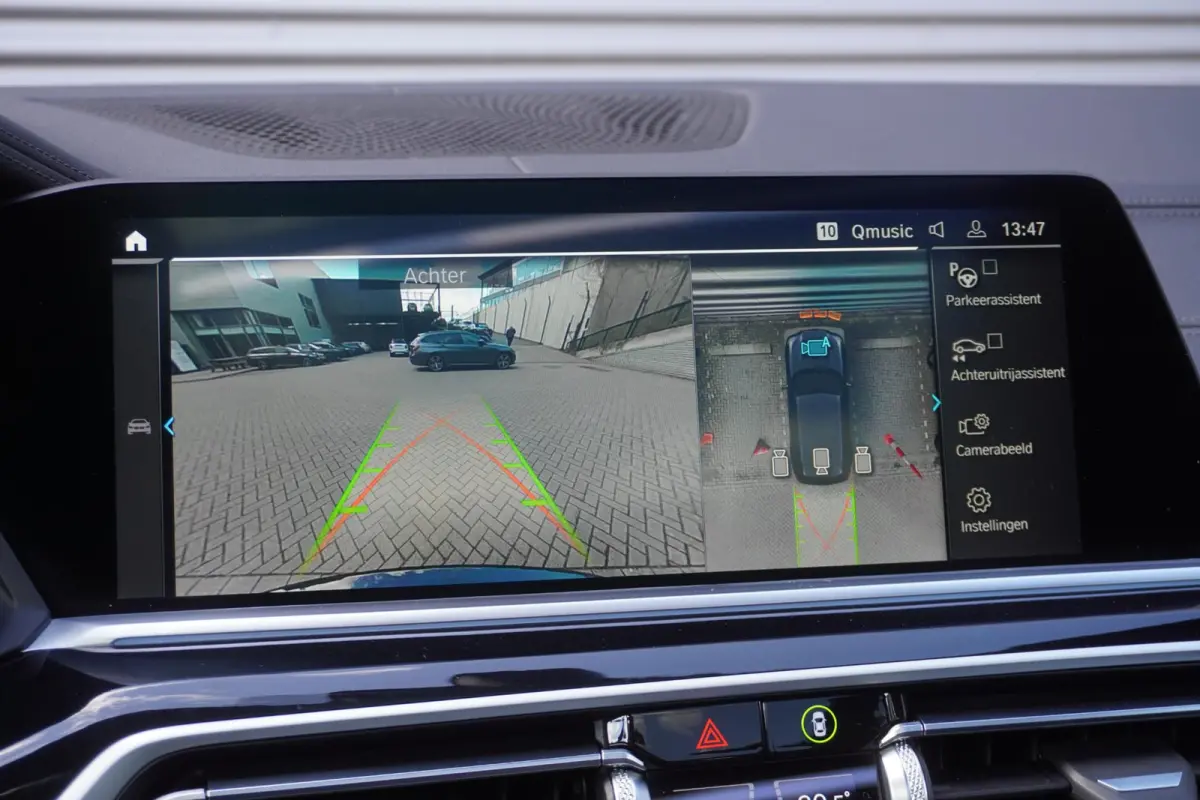 xDrive45e M Sportpakket | High Executive | 22 inch LM BMW Individual V-spaak | Glazen panoramadak | Driving Assistant Professional | Harman Kardon Surround Sound Systeem