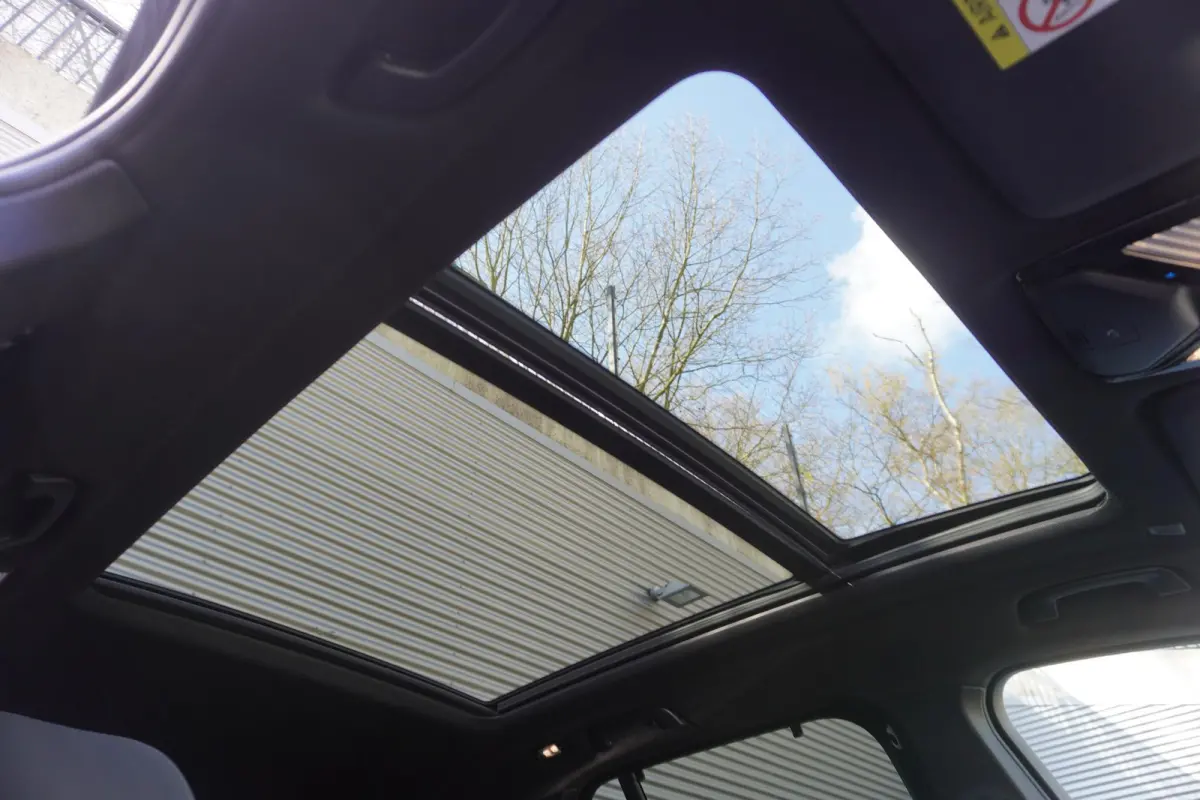 xDrive45e M Sportpakket | High Executive | 22 inch LM BMW Individual V-spaak | Glazen panoramadak | Driving Assistant Professional | Harman Kardon Surround Sound Systeem