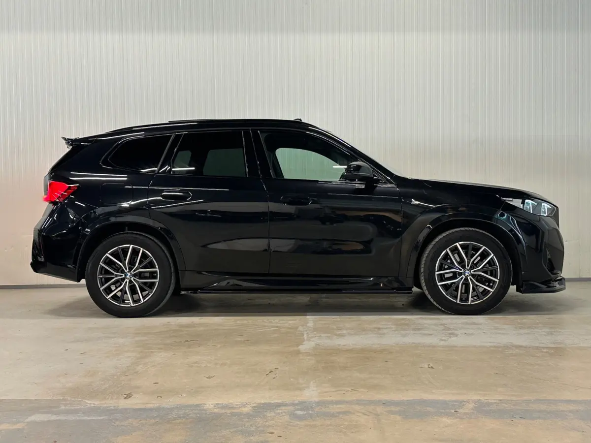 XDrive25e | PANO | M-SPORT | PLUG IN HYBRIDE | CAMERA