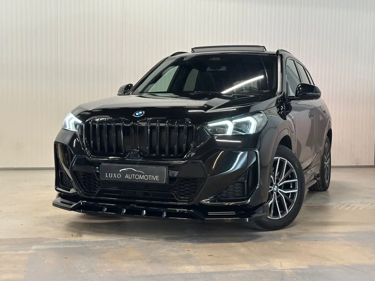 XDrive25e | PANO | M-SPORT | PLUG IN HYBRIDE | CAMERA