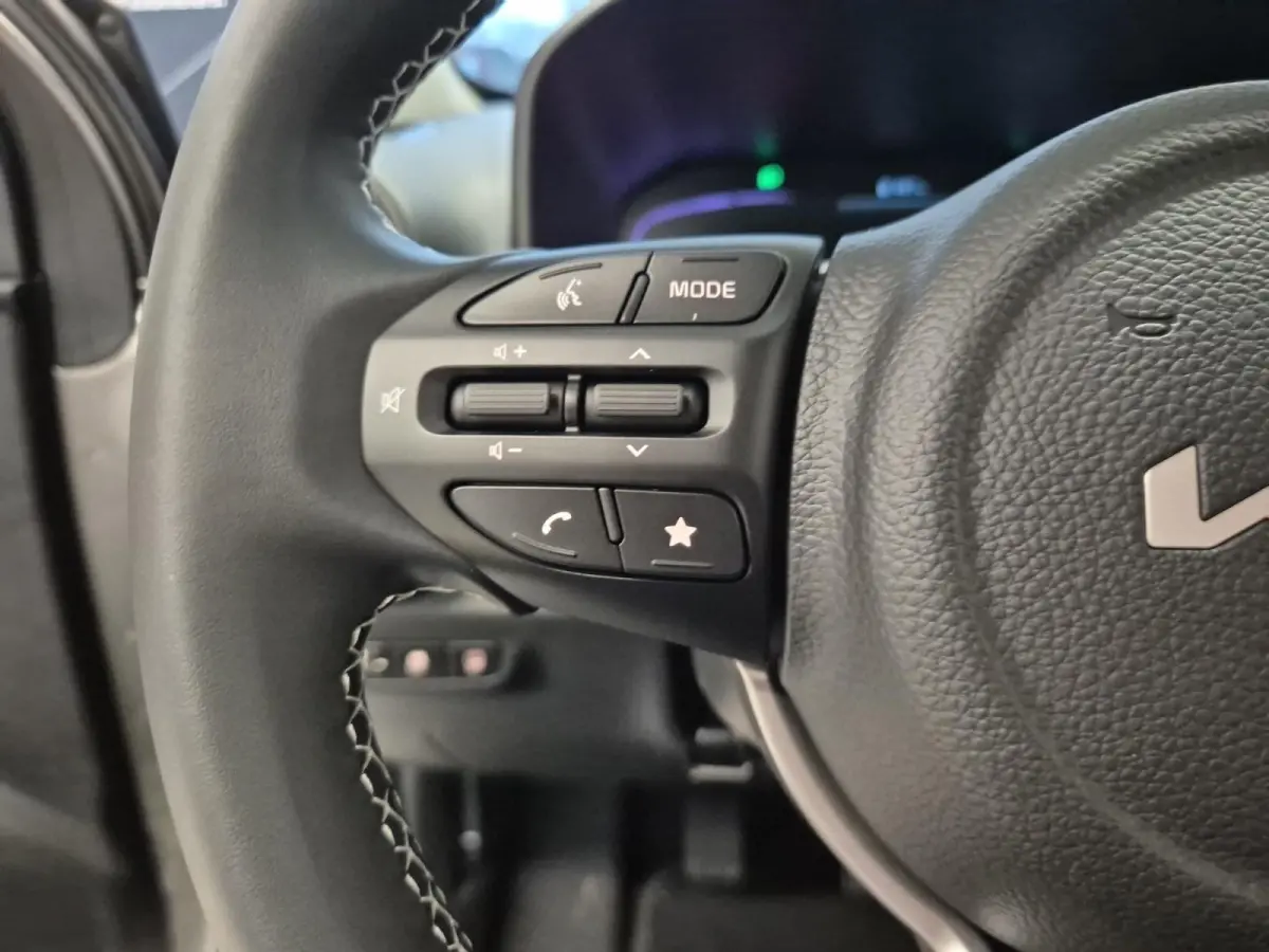 1.0 GDi DynamicLine | Airco | Navi | Camera | DEMO | Elektrische ramen | Cruise Control |