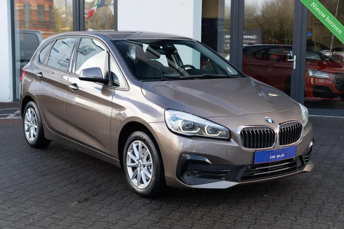 High Executive|LED|Trekhaak|Facelift LCI|Navi|Elektr. Achterklep|Volledig Onderhouden
