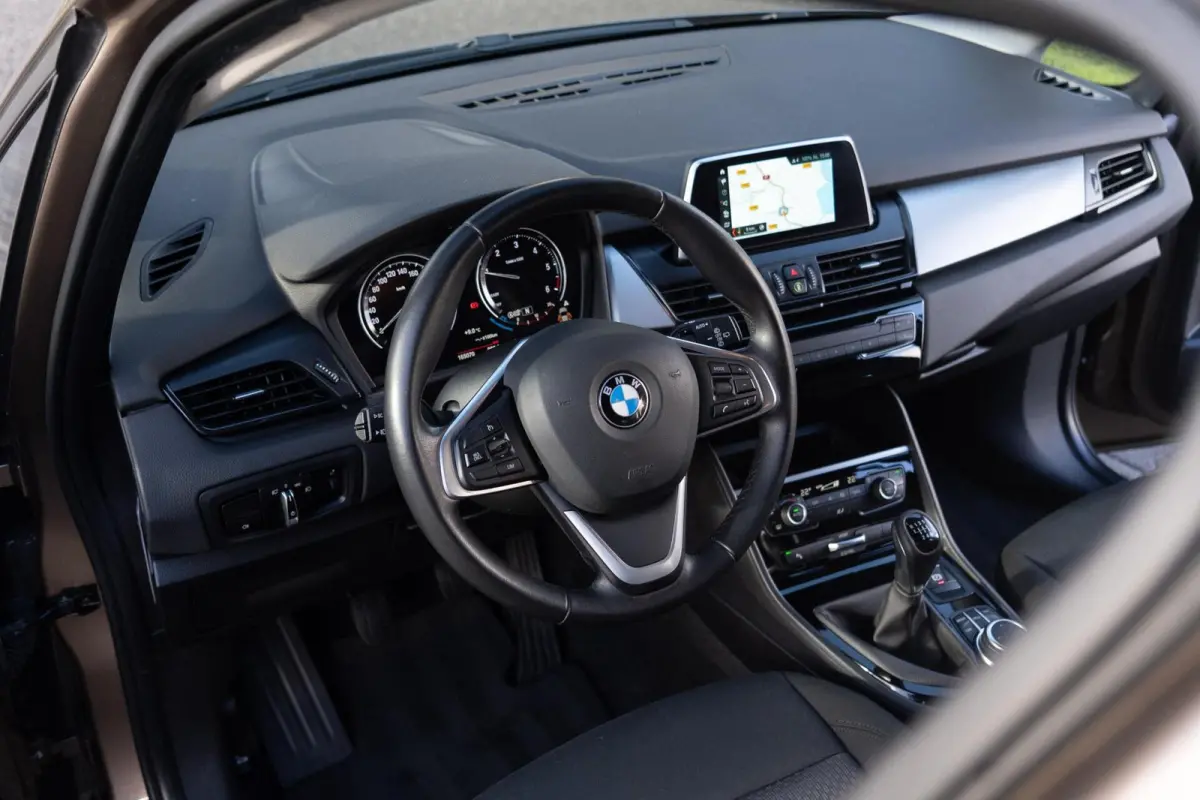 High Executive|LED|Trekhaak|Facelift LCI|Navi|Elektr. Achterklep|Volledig Onderhouden