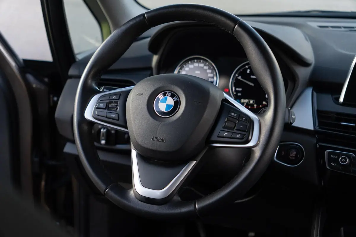 High Executive|LED|Trekhaak|Facelift LCI|Navi|Elektr. Achterklep|Volledig Onderhouden