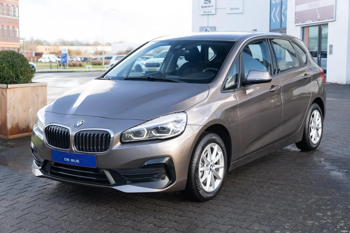 High Executive|LED|Trekhaak|Facelift LCI|Navi|Elektr. Achterklep|Volledig Onderhouden