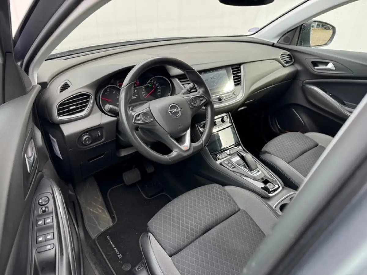 1.6 Turbo Hybrid Business Elegance met Navi/360-Camera, All Season, AGR, Elektrische A.Klep