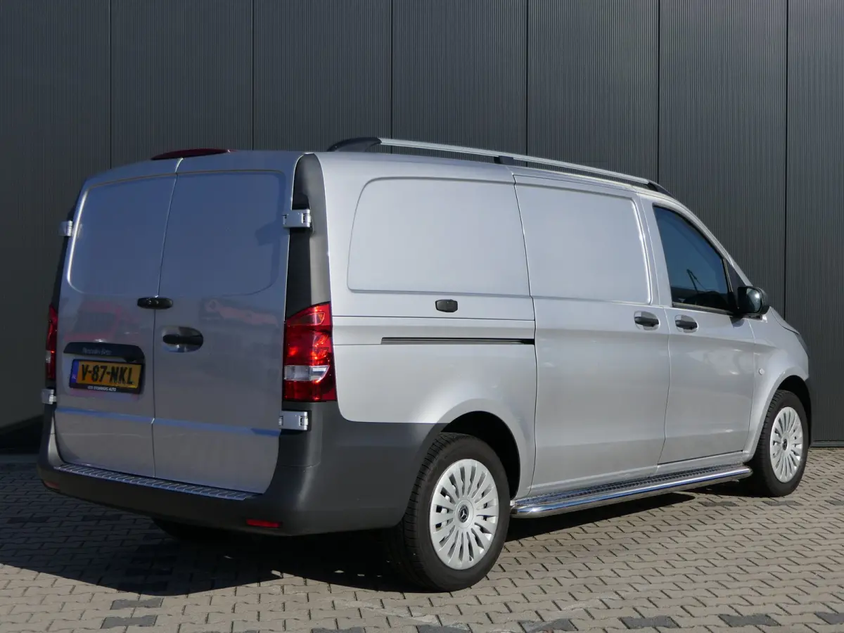 Lang 41 kWh | Lage Km-Stand! | 93% SoH | Camera | Bluetooth | Laadruimte Pakket | Stoelverwarming