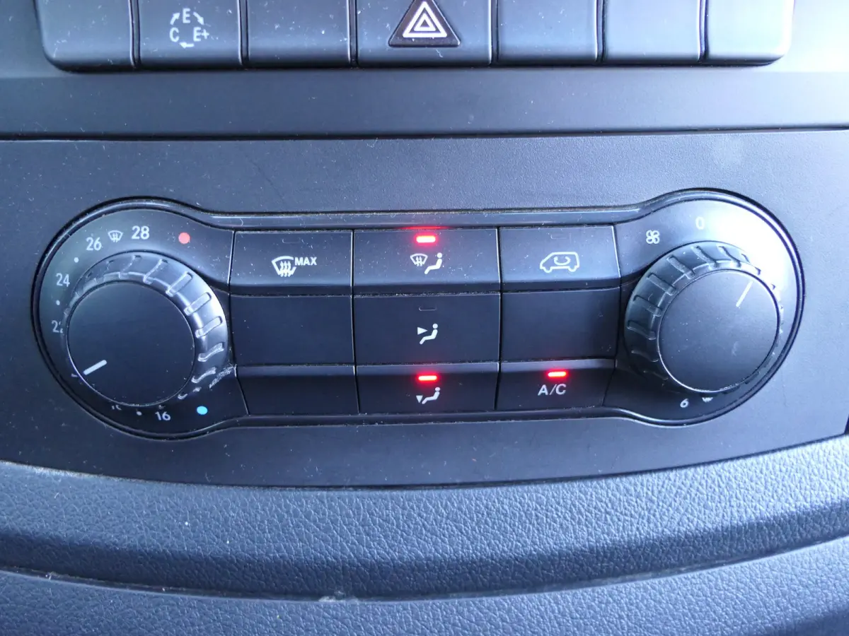Lang 41 kWh | Lage Km-Stand! | 93% SoH | Camera | Bluetooth | Laadruimte Pakket | Stoelverwarming