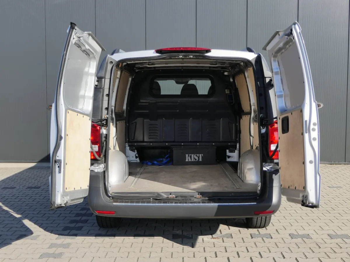 Lang 41 kWh | Lage Km-Stand! | 93% SoH | Camera | Bluetooth | Laadruimte Pakket | Stoelverwarming