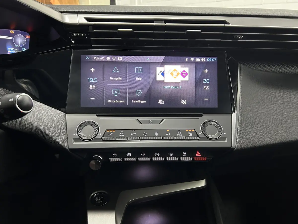 1.2 PureTech Active Pack Business Navi Clima Apple Carplay Cruise Stoelverwarming Leder/stof