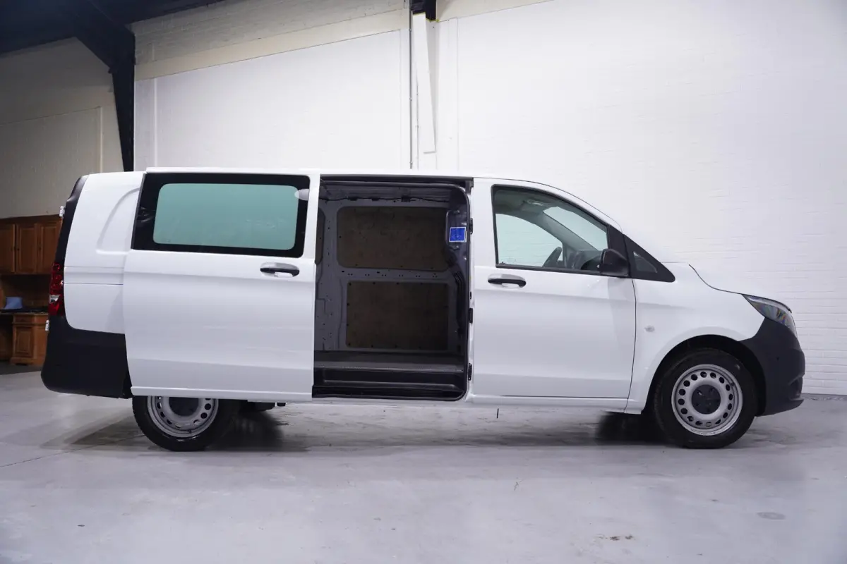 119 CDI 190 pk Extra Lang 4Matic 4x4 Aut. Airco, Cruise Control, Camera, PDC V+A, 3-Zits