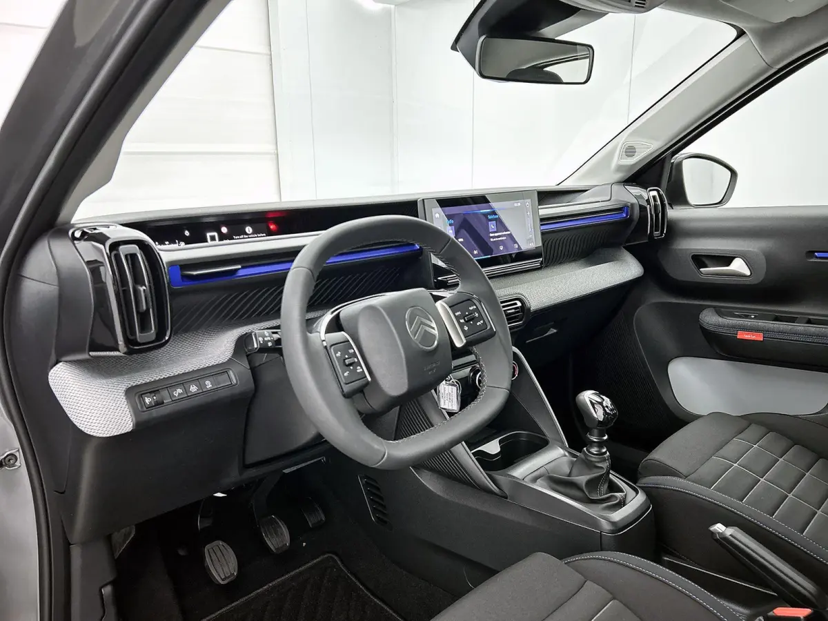 1.2 Plus 100pk | 8 JAAR GARANTIE | Achteruitrijcamera | Cruise control | Apple Carplay/Android Auto | DAB+ radio | 17" LMV |