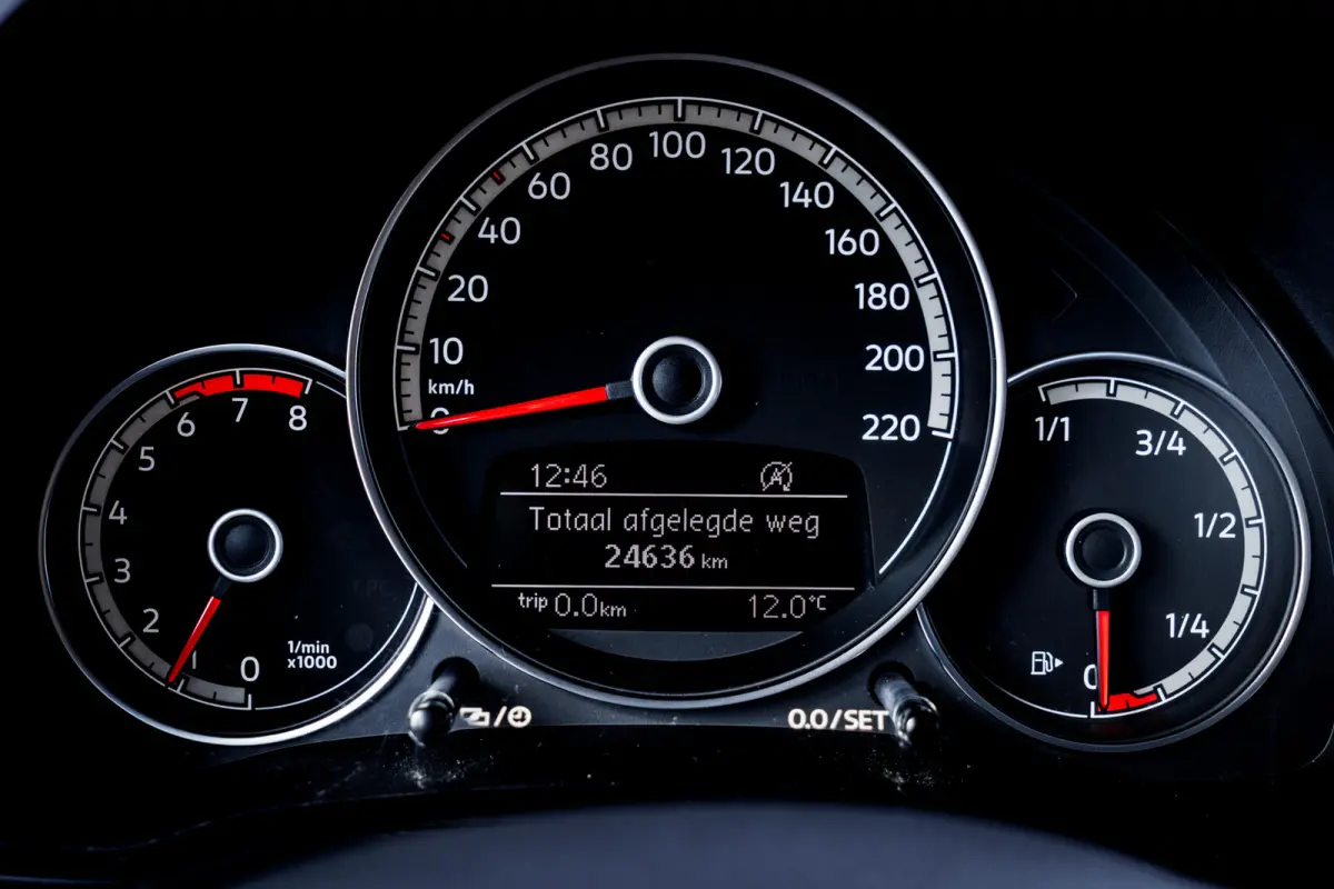 Up! 1.0 5 Drs. | 24.625 Km | Org. NL | Lane Assist | DAB+ | Elektrisch pakket