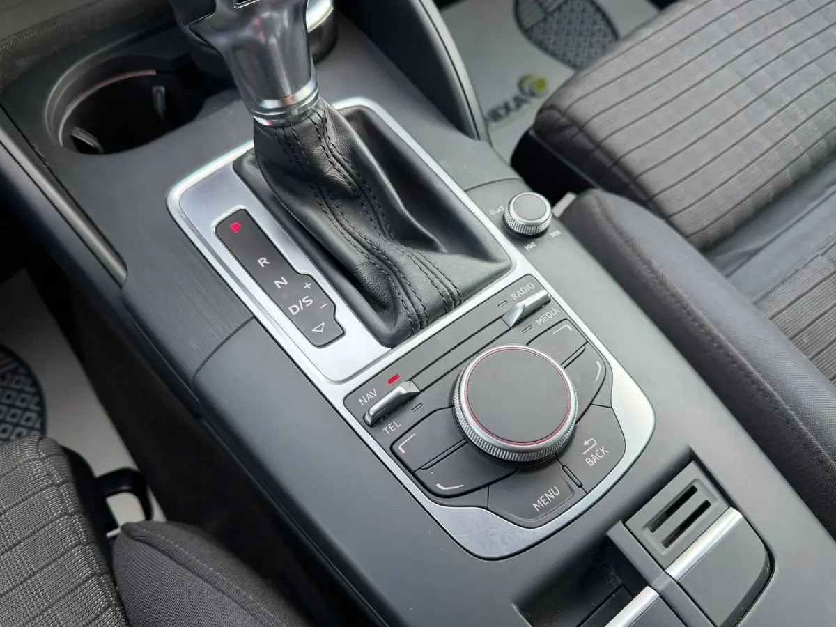 1.4 TFSI Ambiente Pro Line Plus
