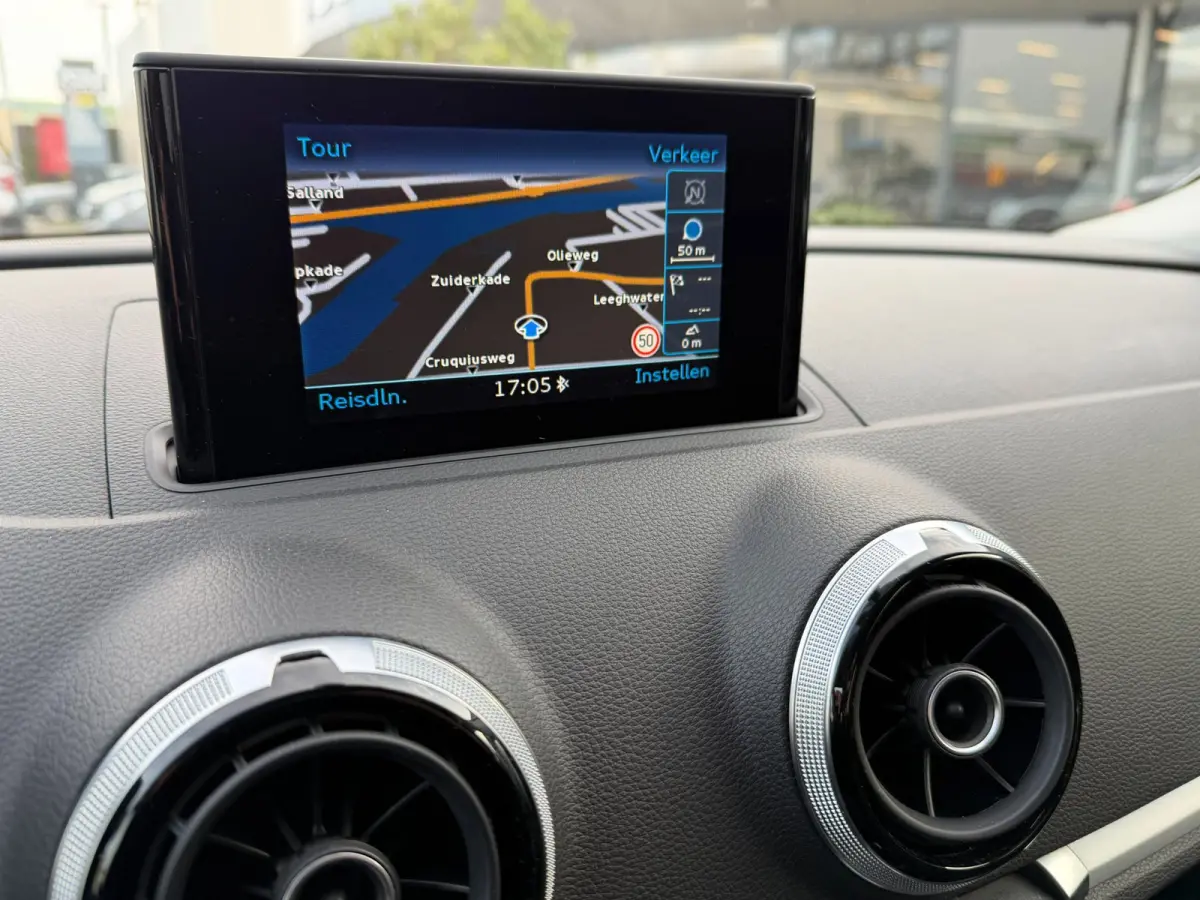 1.4 TFSI Ambiente Pro Line Plus