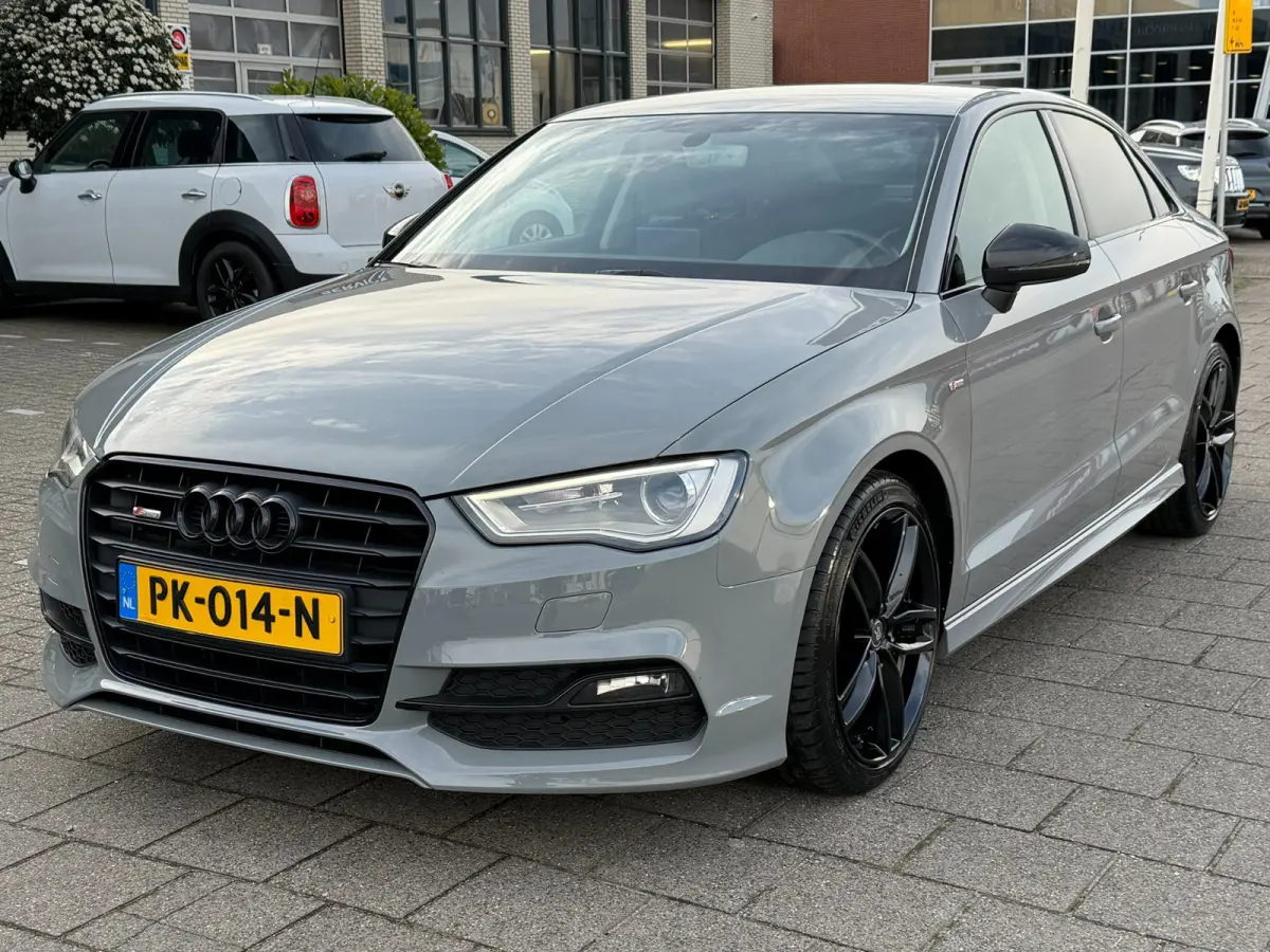 1.4 TFSI Ambiente Pro Line Plus