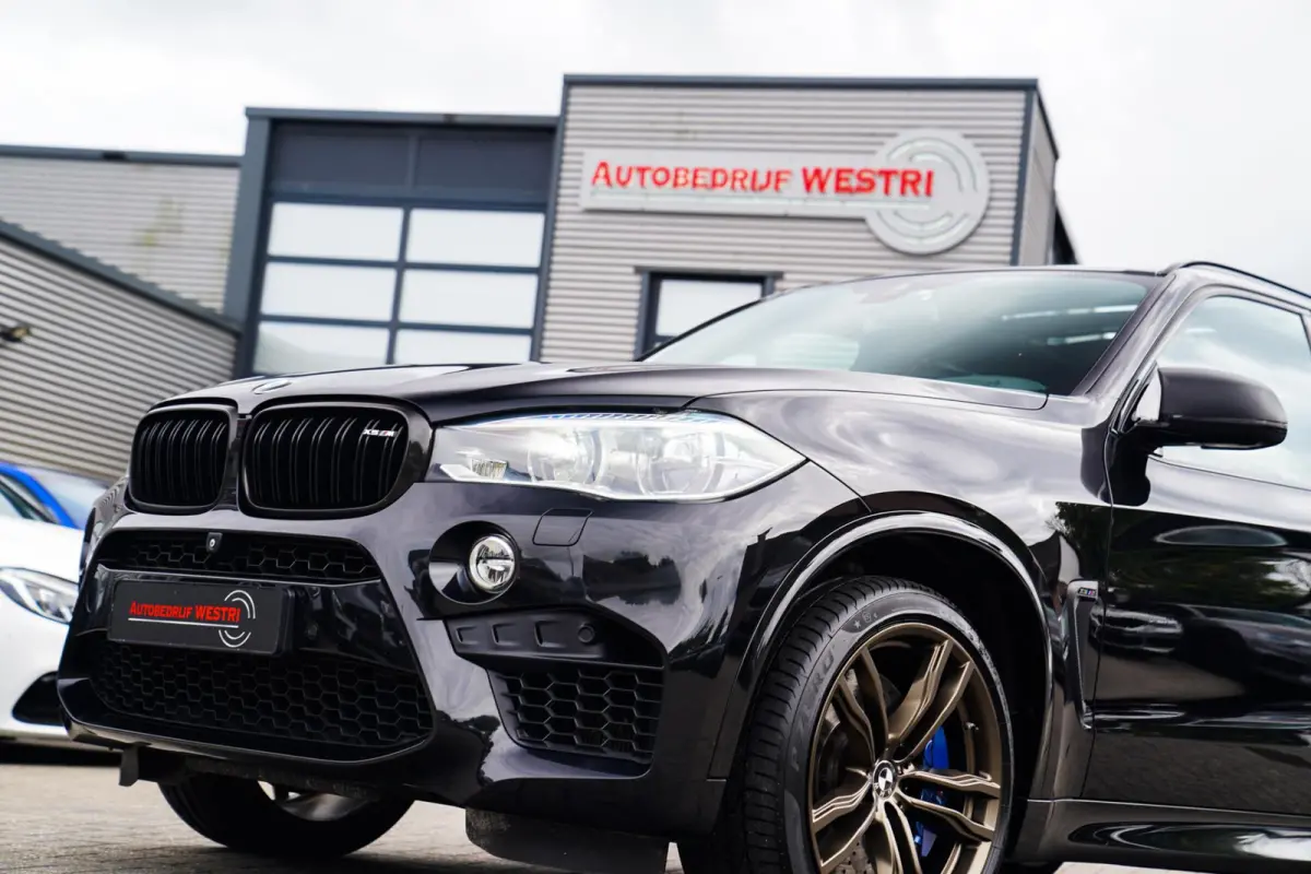 M | Carbon | ABC Sport uitlaat | 100% Dealer onderhouden | Origineel Nederlands | 360 cam | Head up Display | TV Achterin |
