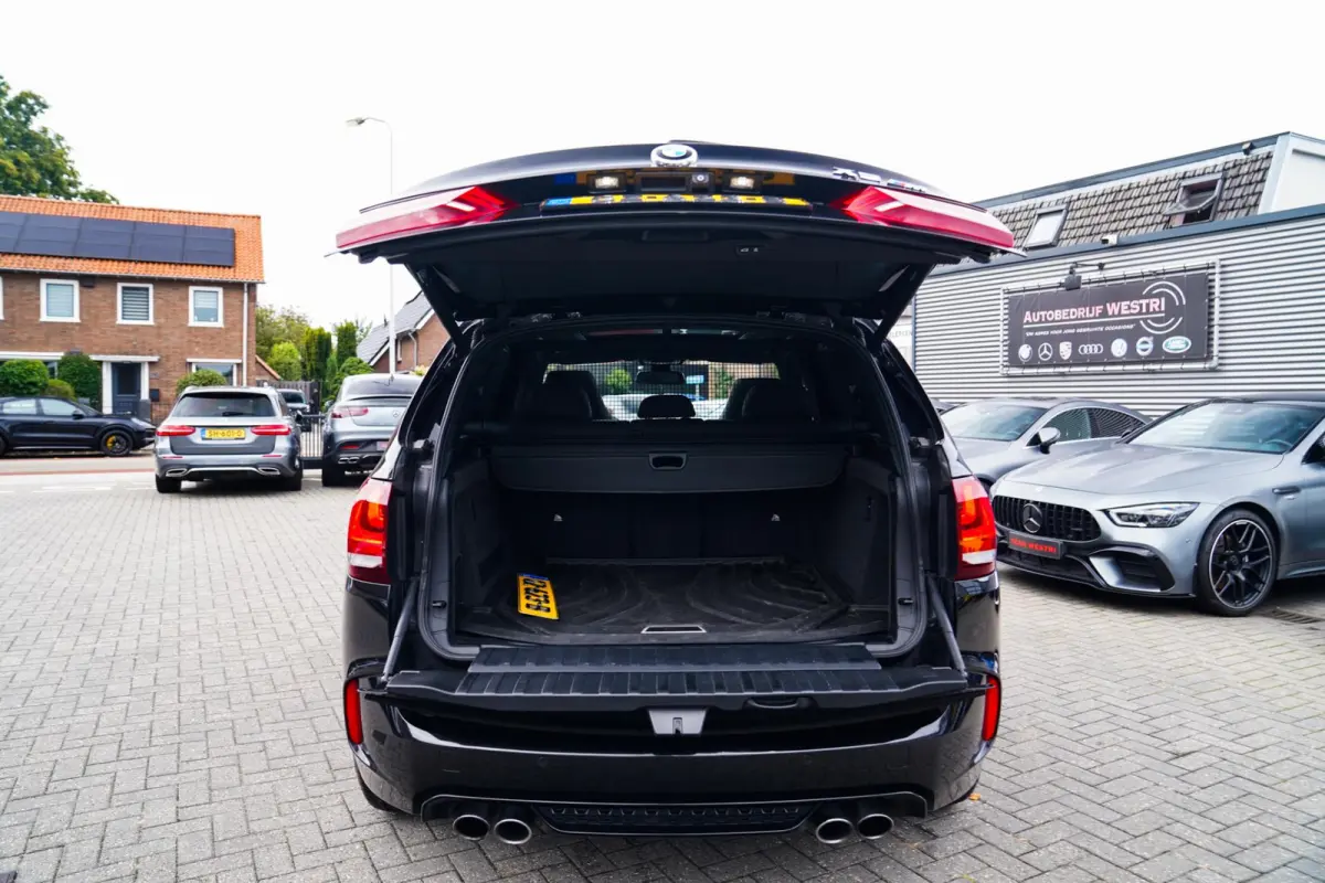 M | Carbon | ABC Sport uitlaat | 100% Dealer onderhouden | Origineel Nederlands | 360 cam | Head up Display | TV Achterin |