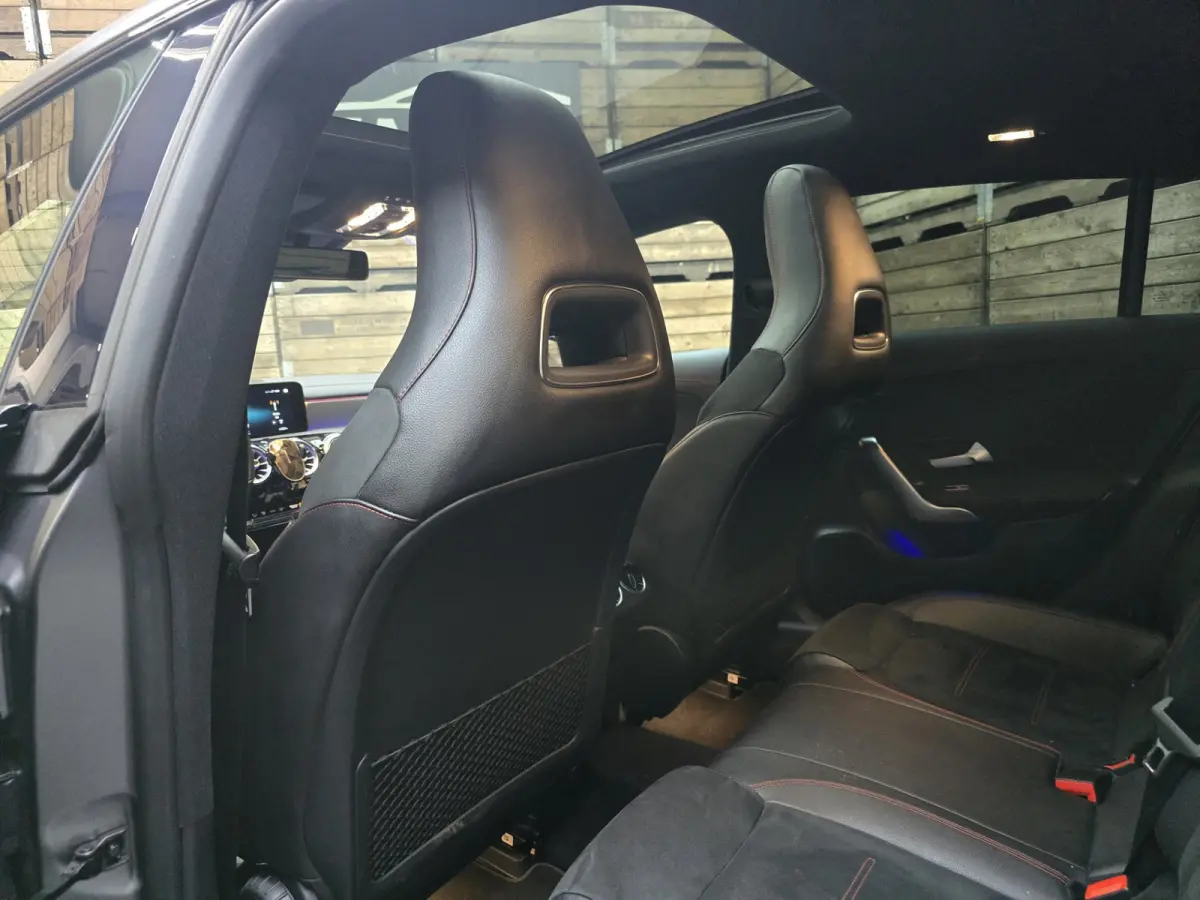 200 Business Solution AMG MATT GRIJS Pano Camera Sfeer Navi LM