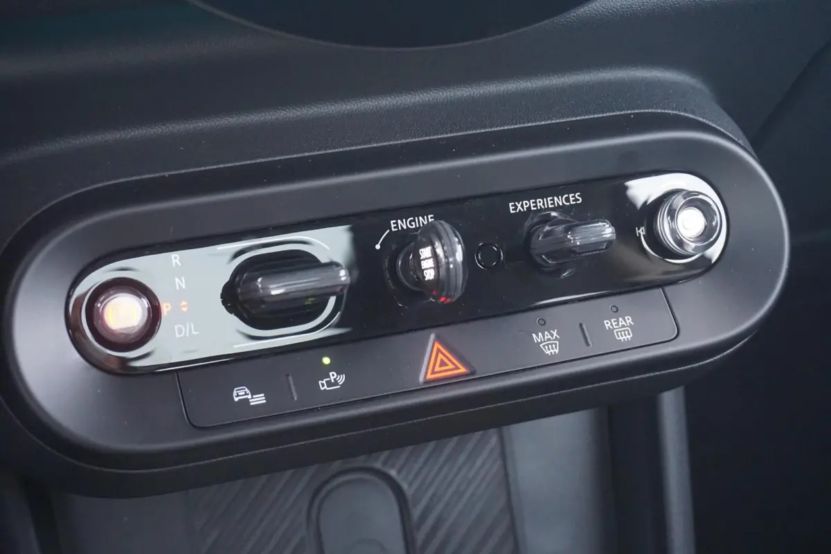 C Classic Trim | Pakket M | Head-Up Display | Panoramadak | Extra Getint Glas | Stoelverwarming | Comfort Acces