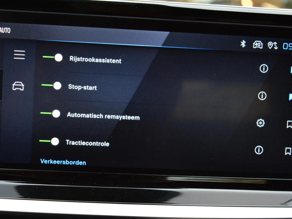 1.2 Hybrid 145 Style Navigatie | Automaat