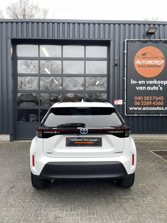1.5 Hybrid Dynamic KEYLESS|CAMERA|LED KOPLAMPEN|CARPLAY|NAVIGATIE|DEALER ONDERHOUDEN