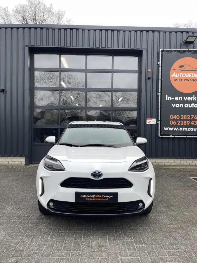 1.5 Hybrid Dynamic KEYLESS|CAMERA|LED KOPLAMPEN|CARPLAY|NAVIGATIE|DEALER ONDERHOUDEN