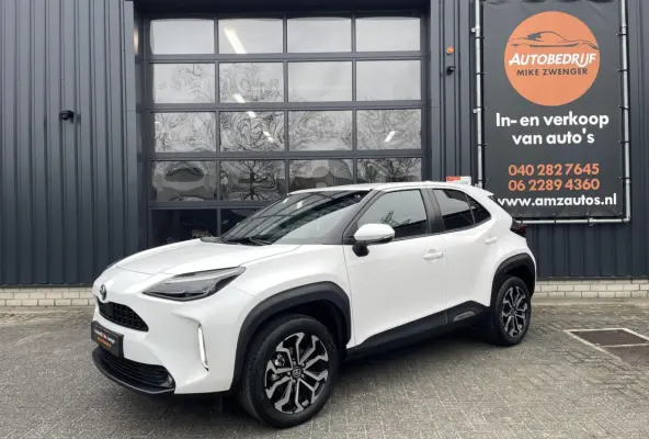 1.5 Hybrid Dynamic KEYLESS|CAMERA|LED KOPLAMPEN|CARPLAY|NAVIGATIE|DEALER ONDERHOUDEN
