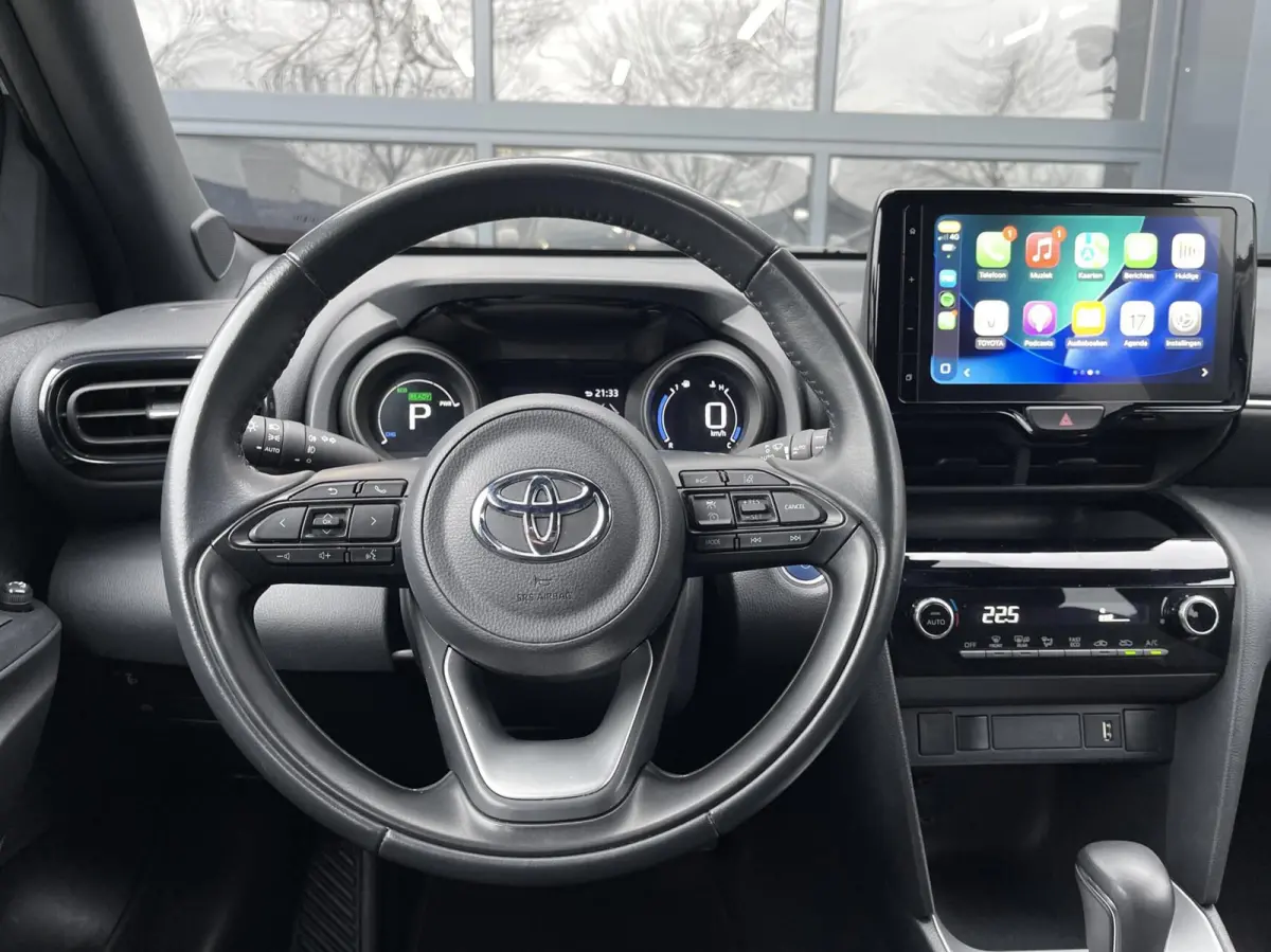 1.5 Hybrid Dynamic KEYLESS|CAMERA|LED KOPLAMPEN|CARPLAY|NAVIGATIE|DEALER ONDERHOUDEN