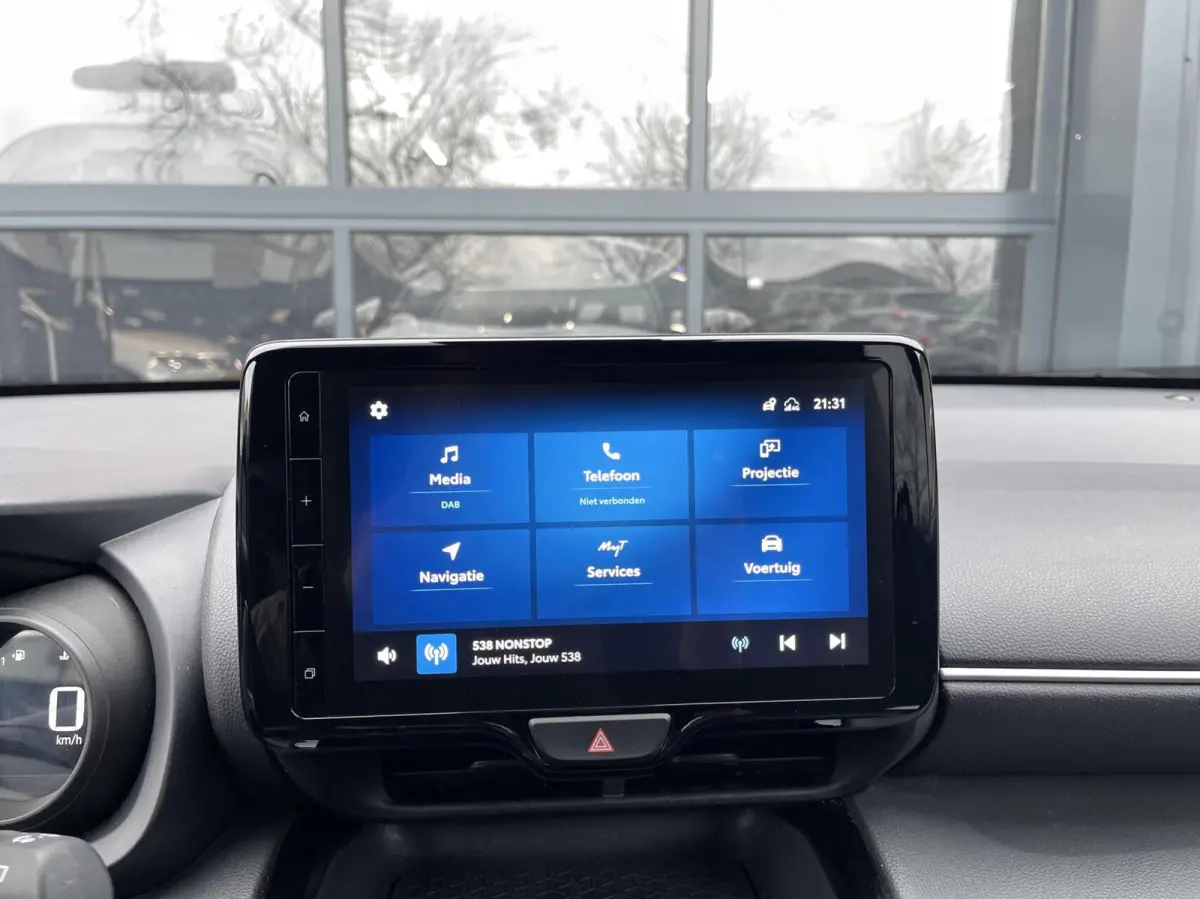 1.5 Hybrid Dynamic KEYLESS|CAMERA|LED KOPLAMPEN|CARPLAY|NAVIGATIE|DEALER ONDERHOUDEN