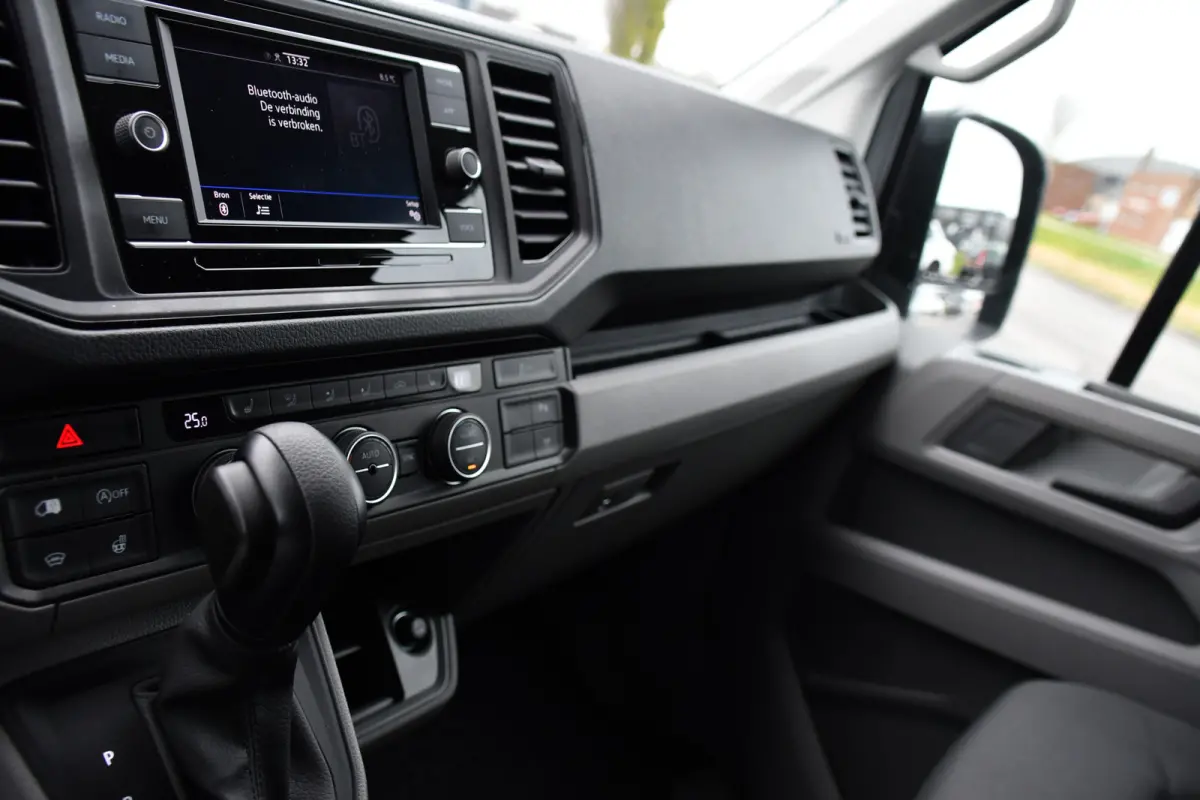 35 2.0 TDI L3H2 Highline PB Edition Adaptieve Cruise, Camera, Carplay, Clima, LED, Stoelverwarming, Multimedia, Sensoren, Uniek!