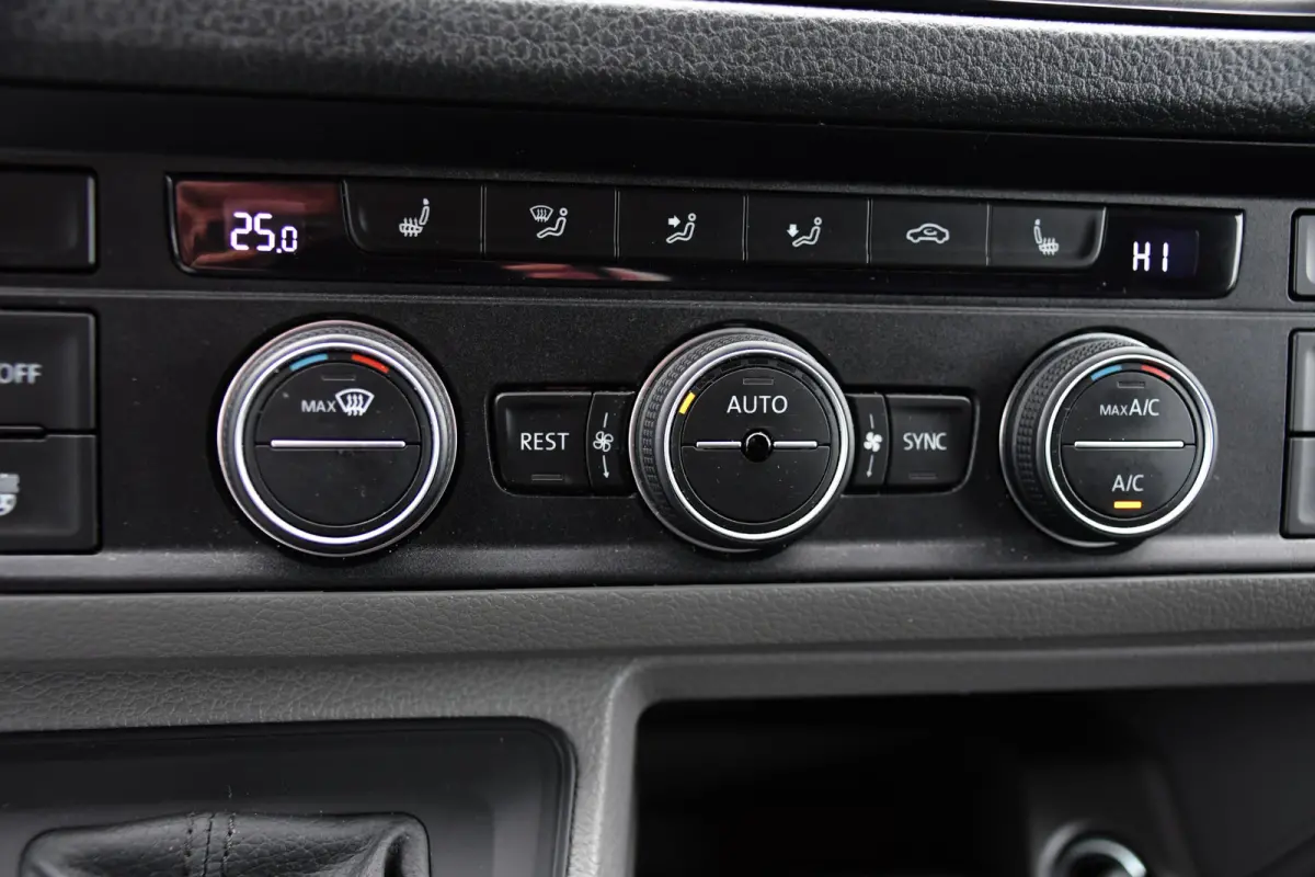 35 2.0 TDI L3H2 Highline PB Edition Adaptieve Cruise, Camera, Carplay, Clima, LED, Stoelverwarming, Multimedia, Sensoren, Uniek!