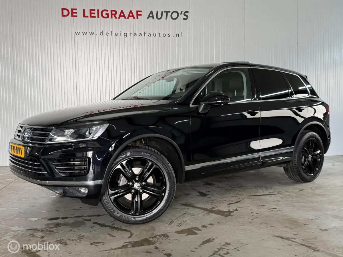 3.0 tdi R-Line GRIJS Kent [Leer,Carplay,Lucht,Pano]