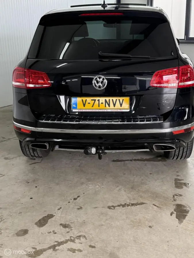 3.0 tdi R-Line GRIJS Kent [Leer,Carplay,Lucht,Pano]