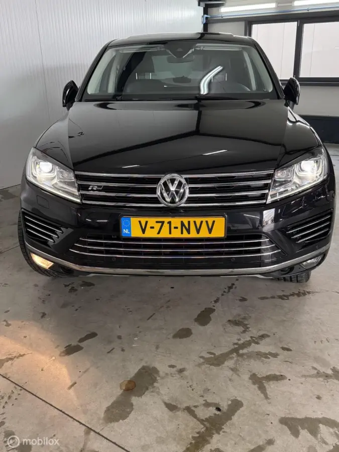 3.0 tdi R-Line GRIJS Kent [Leer,Carplay,Lucht,Pano]