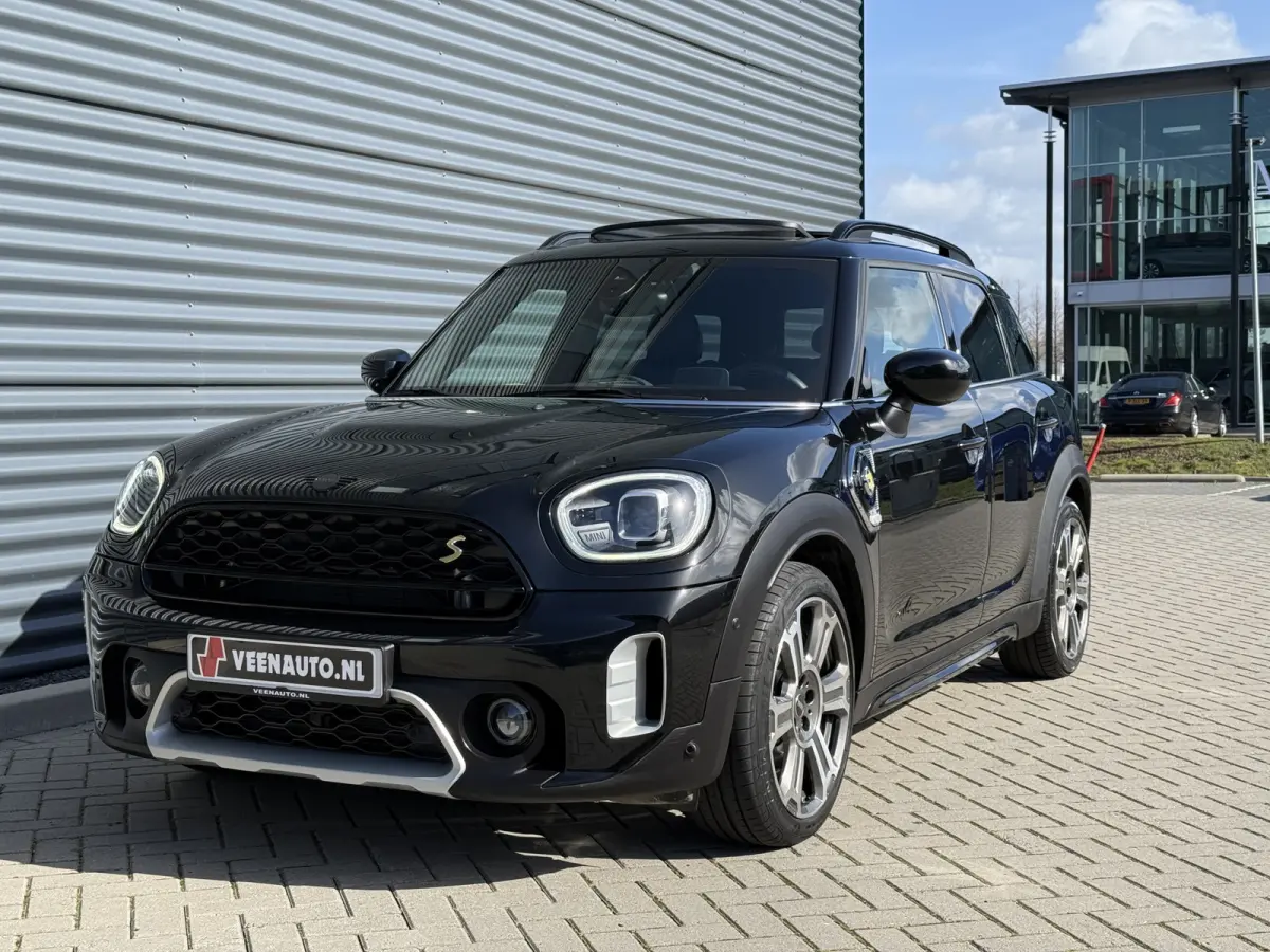 2.0 Cooper SE ALL4 Northwood Pano/Apple/Camera