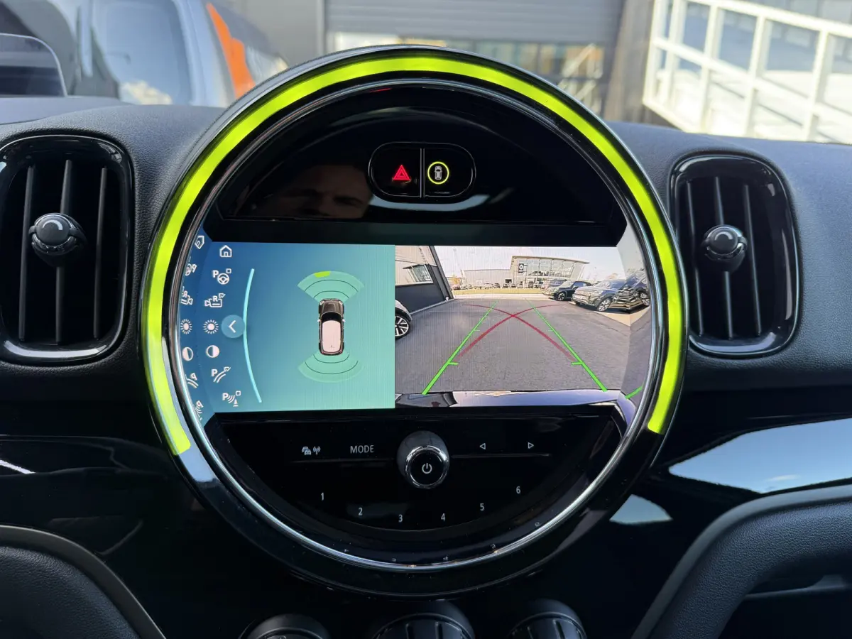 2.0 Cooper SE ALL4 Northwood Pano/Apple/Camera