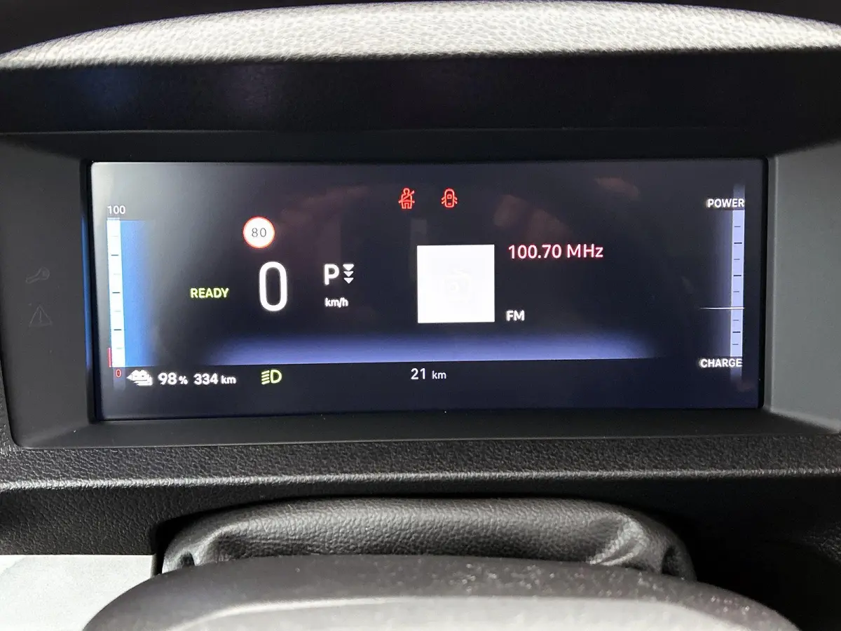 L3H1 75 kWh 136pk Automaat | Apple Carplay | Android Auto | Cruise Control | Lichtmetalen velgen | LED | Camera | Houtenvloer | Climate control |