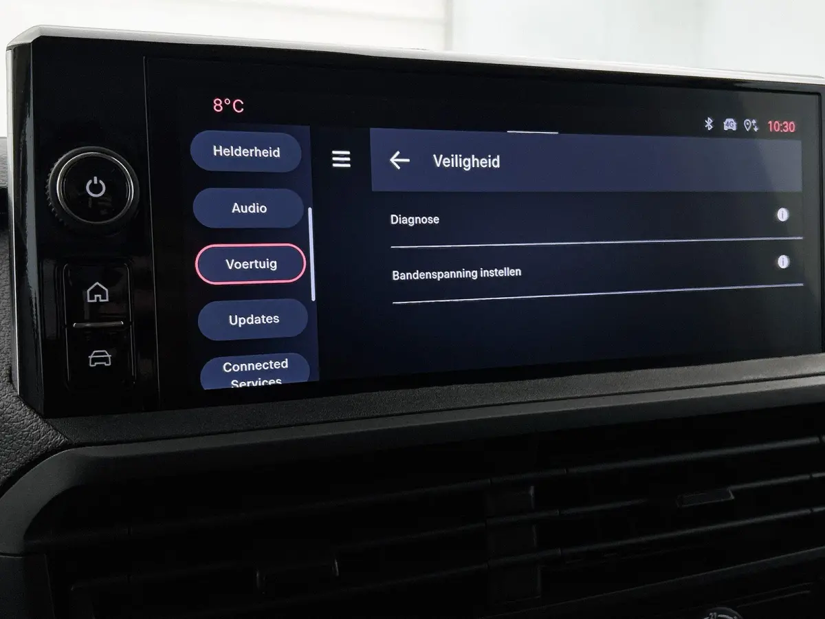 L3H1 75 kWh 136pk Automaat | Apple Carplay | Android Auto | Cruise Control | Lichtmetalen velgen | LED | Camera | Houtenvloer | Climate control |