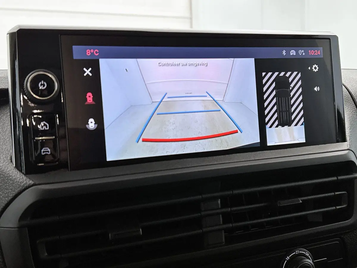 L3H1 75 kWh 136pk Automaat | Apple Carplay | Android Auto | Cruise Control | Lichtmetalen velgen | LED | Camera | Houtenvloer | Climate control |