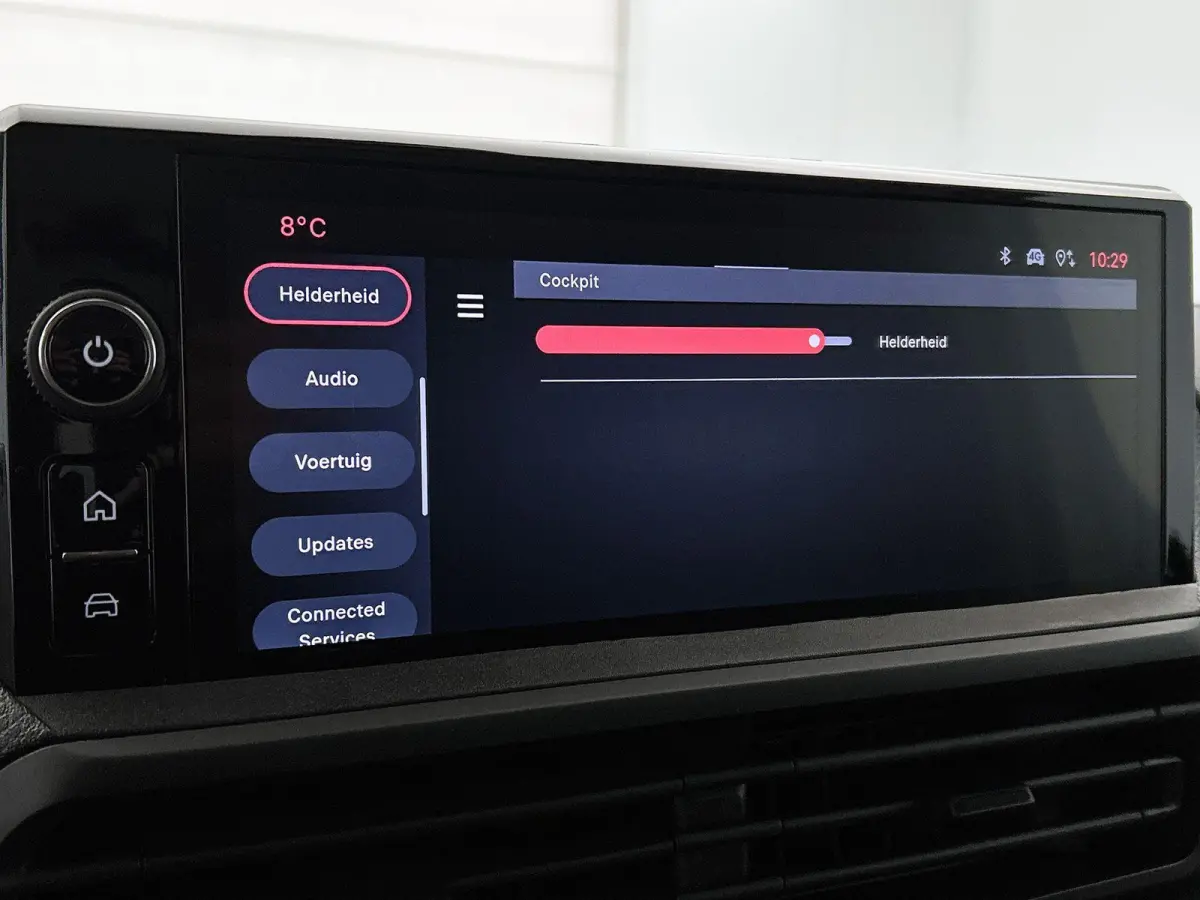 L3H1 75 kWh 136pk Automaat | Apple Carplay | Android Auto | Cruise Control | Lichtmetalen velgen | LED | Camera | Houtenvloer | Climate control |