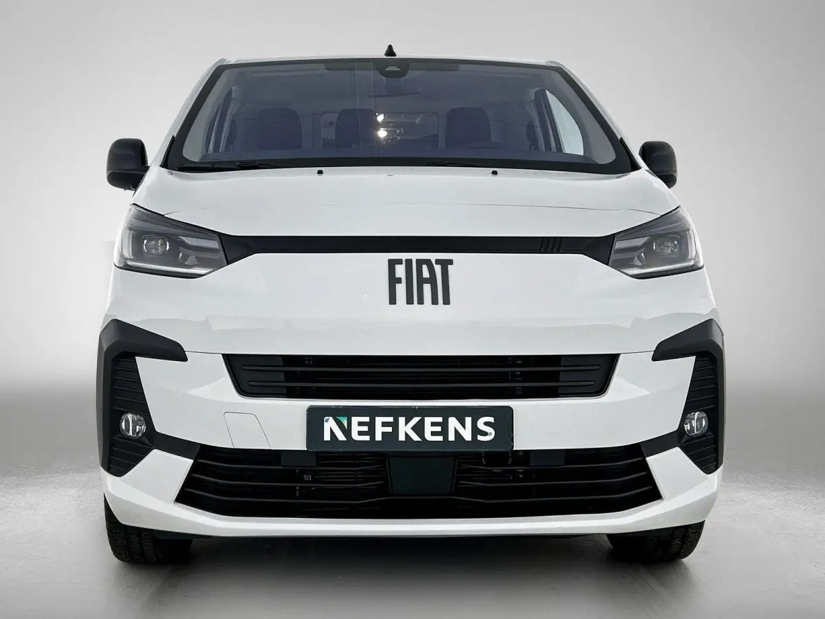 L3H1 75 kWh 136pk Automaat | Apple Carplay | Android Auto | Cruise Control | Lichtmetalen velgen | LED | Camera | Houtenvloer | Climate control |
