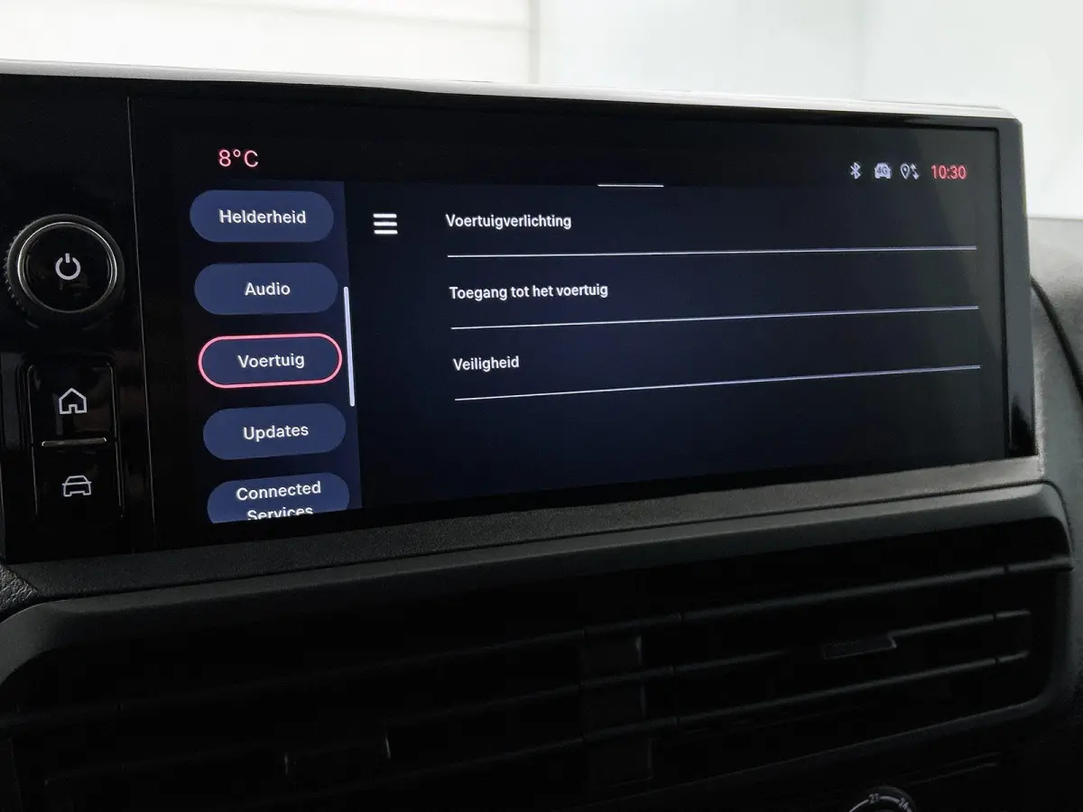 L3H1 75 kWh 136pk Automaat | Apple Carplay | Android Auto | Cruise Control | Lichtmetalen velgen | LED | Camera | Houtenvloer | Climate control |