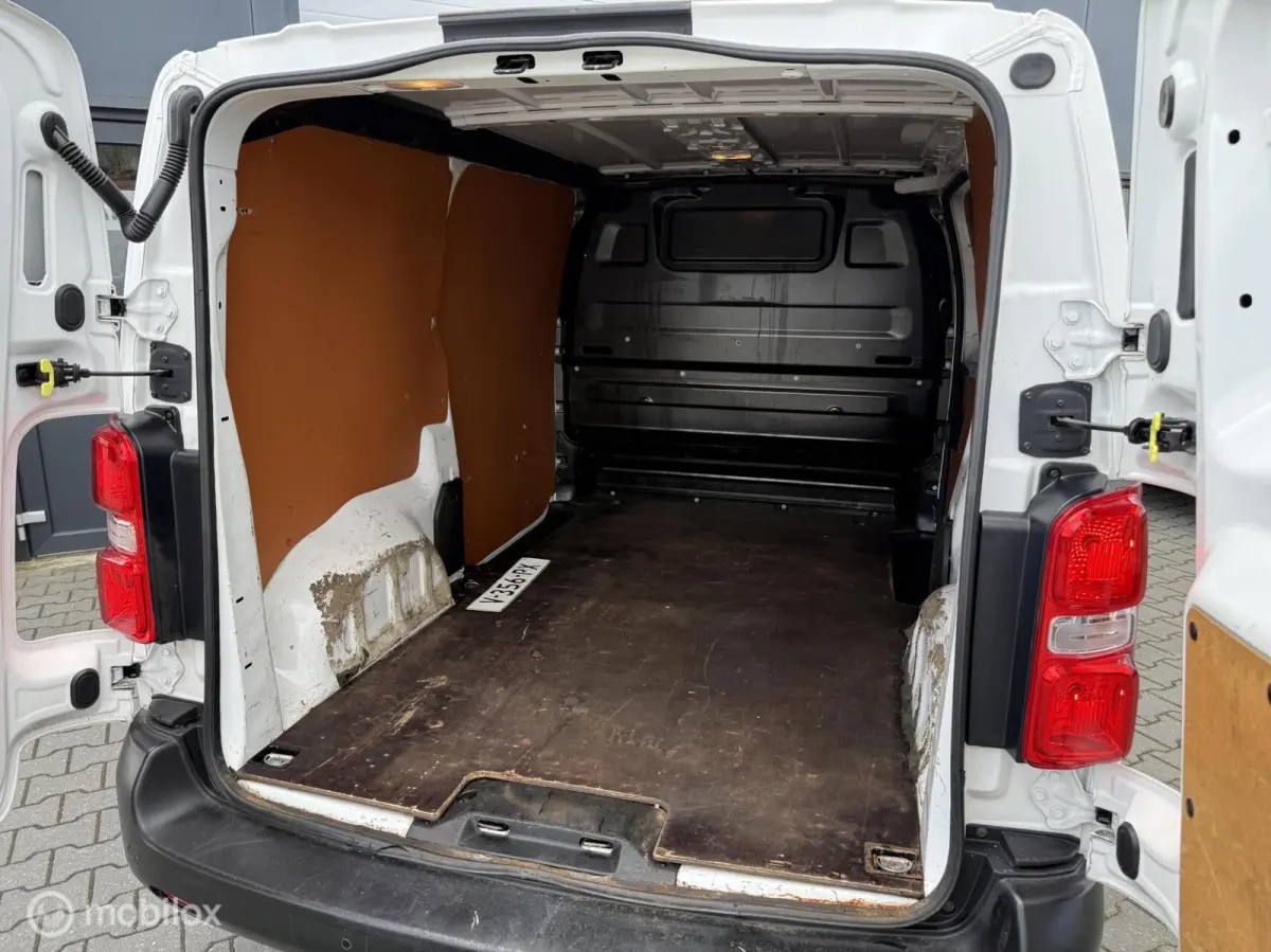 Bestel 231L 2.0 BlueHDI 120 pk / Euro 6!