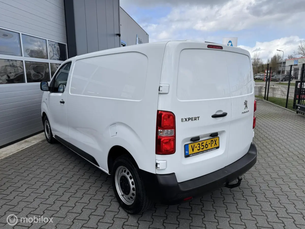 Bestel 231L 2.0 BlueHDI 120 pk / Euro 6!