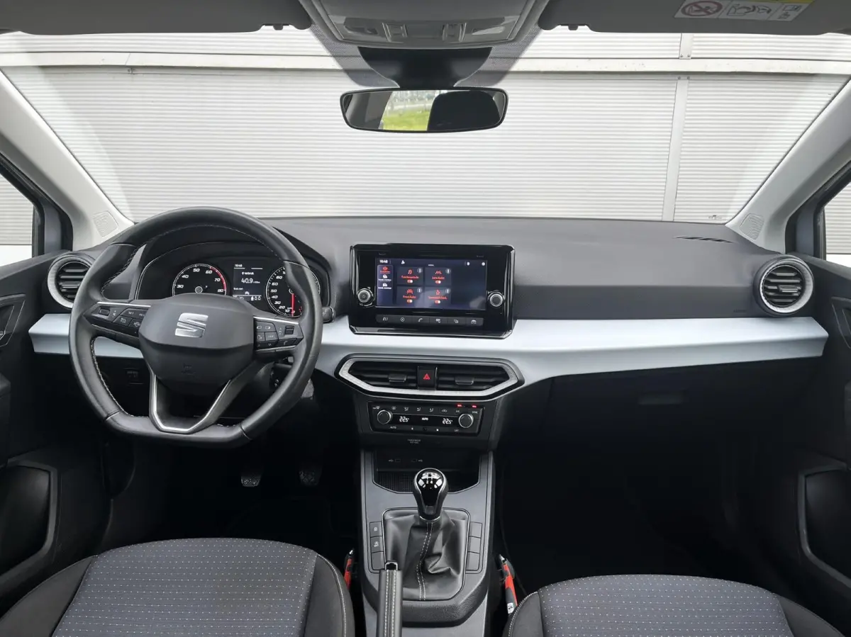 1.0 EcoTSI 95pk Style | Full Link | Cruise Control | PDC Achter