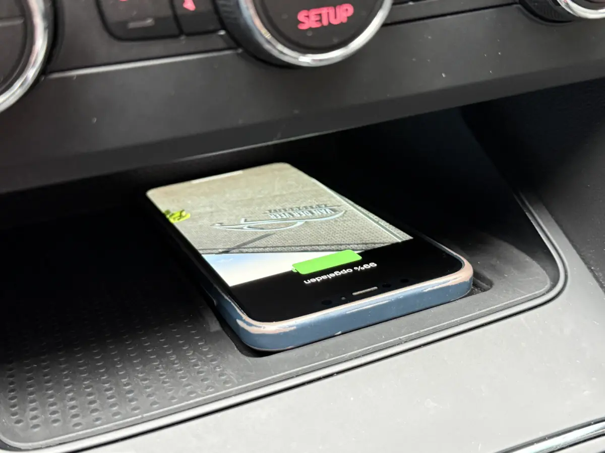 1.0 TSI Style Ultimate Edition | Camera | Draadloze lader | Apple Carplay