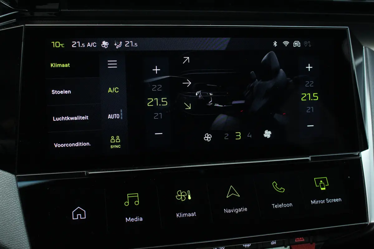 1.6 Plug-in Hybrid 225 PK GT | Adap. Cruise C. | Massage | Memory St. | Camera | St. Verwarming | BLIS | CarPlay | Navi | PDC V&A | Climate C. | Adap. Cruise C. | Memory St. | Massage | Came