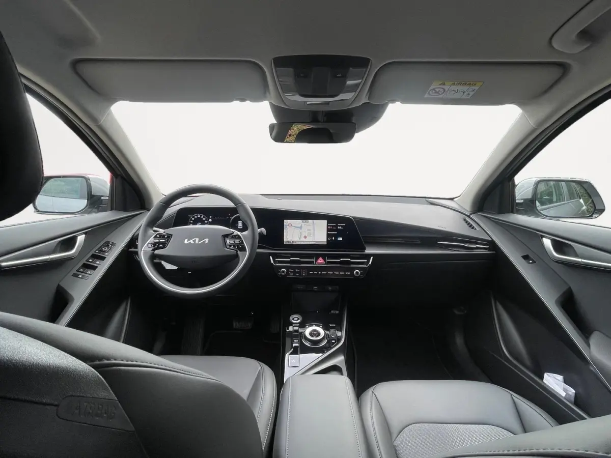 1.6 GDi Hybrid DynamicLine | Adaptive cruise control | Keyless entry | Navigatie | Climate control